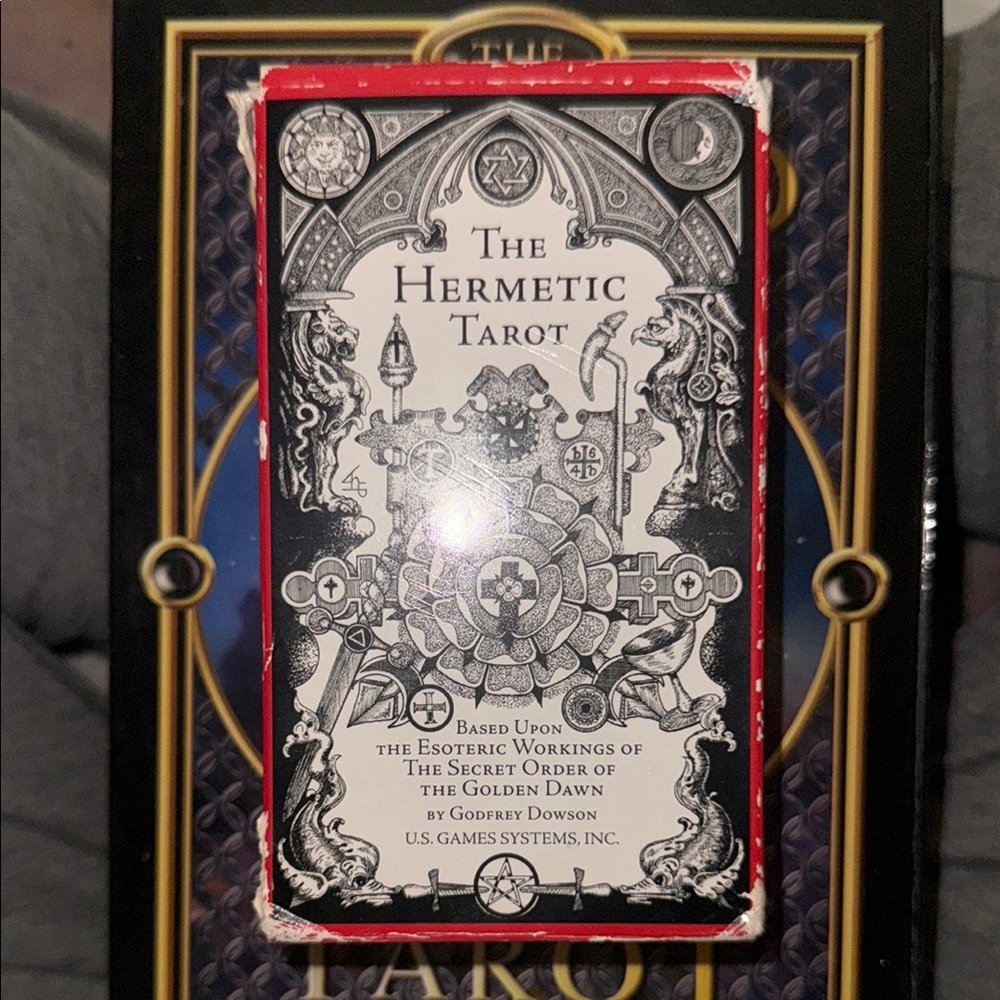 The Hermetic Tarot Deck